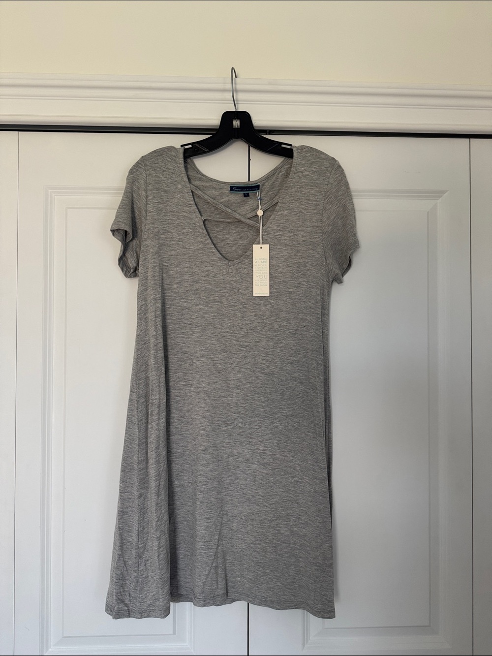 Shore Heather Gray Crisscross Neck Short Sleeve Dress NWT